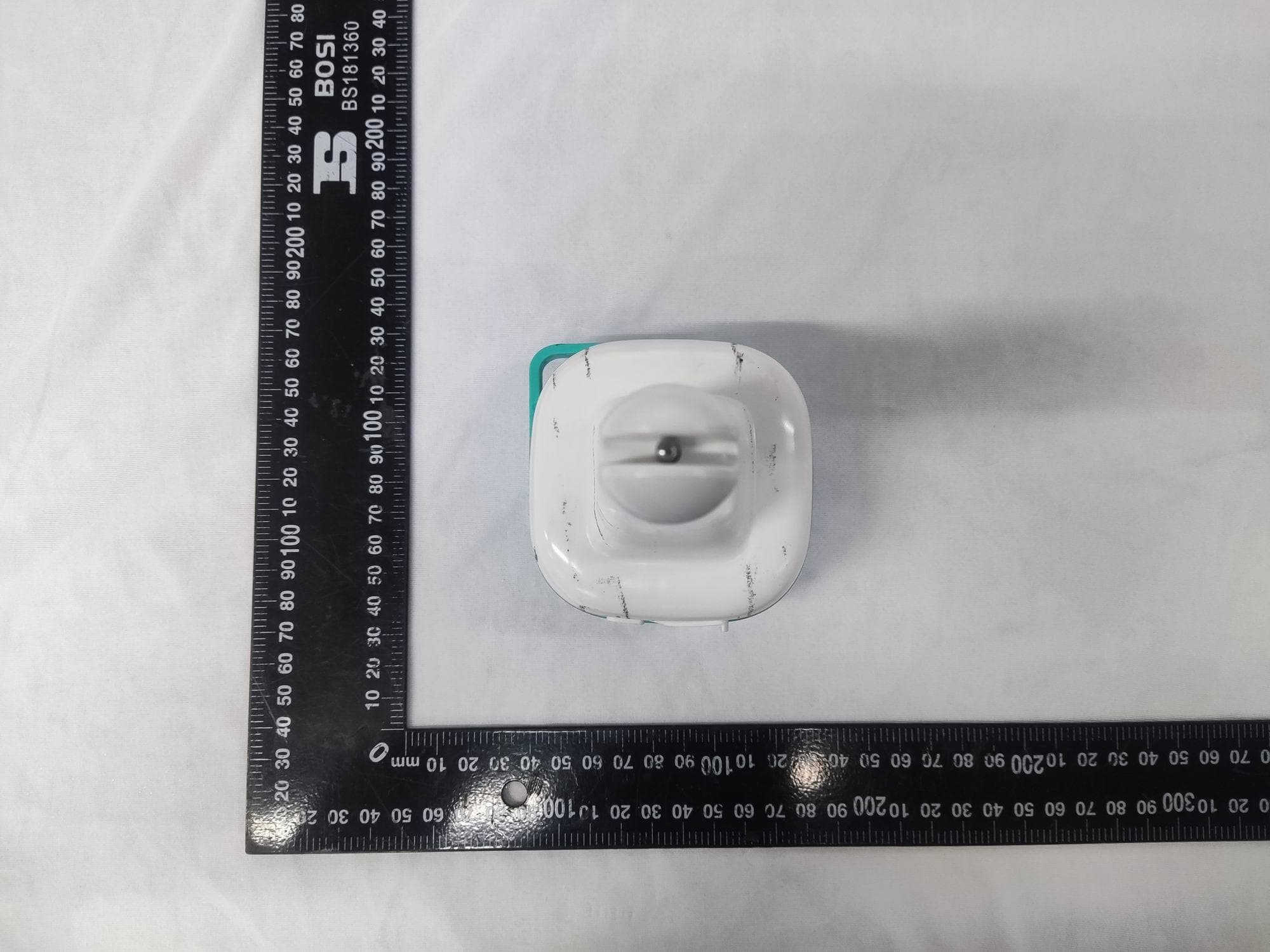 wirless floting pool thermometer - FCC ID 2BFIN-YC033 - Shenzhen Maining Innovation Technology Co., Ltd. (2)