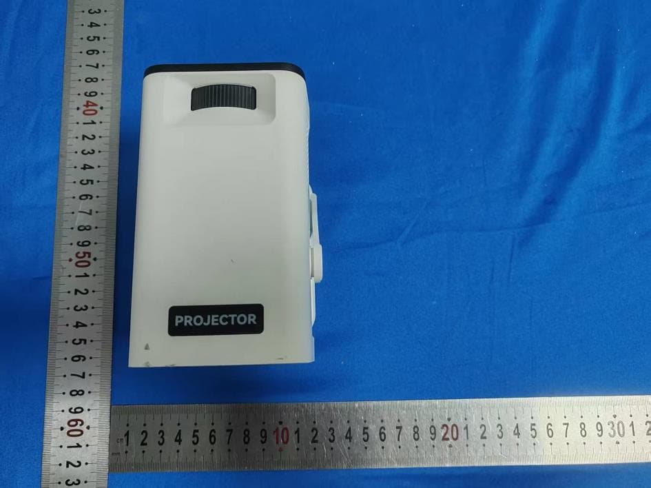 Projector - FCC ID 2BFIZ-K1PLUS - Chengdu Hotack Technology Co., Ltd. (3)