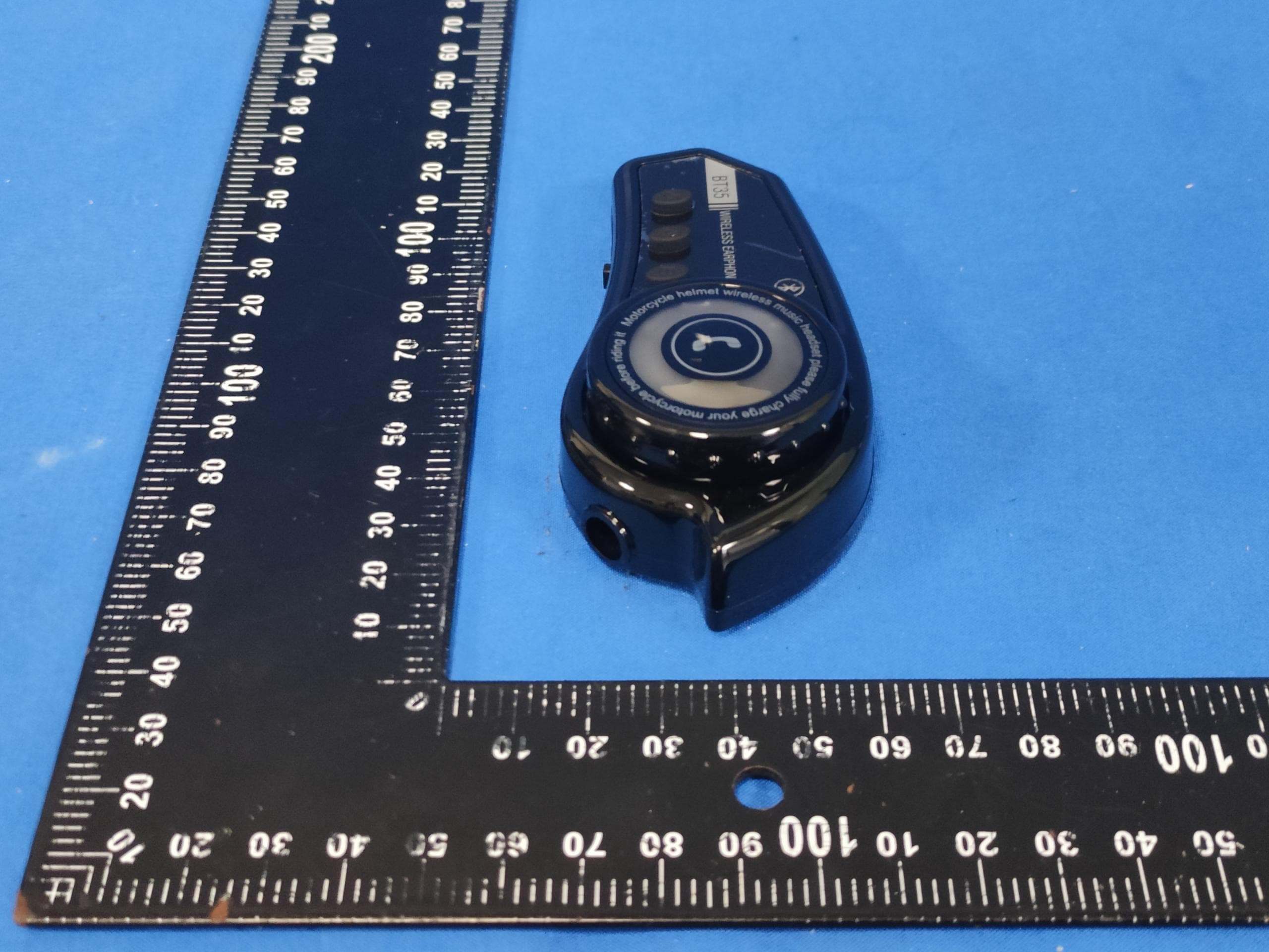Helmet earphone - FCC ID 2BFL4-BT35 - Shenzhen Jiayouda Electronics Co.,Ltd (2)