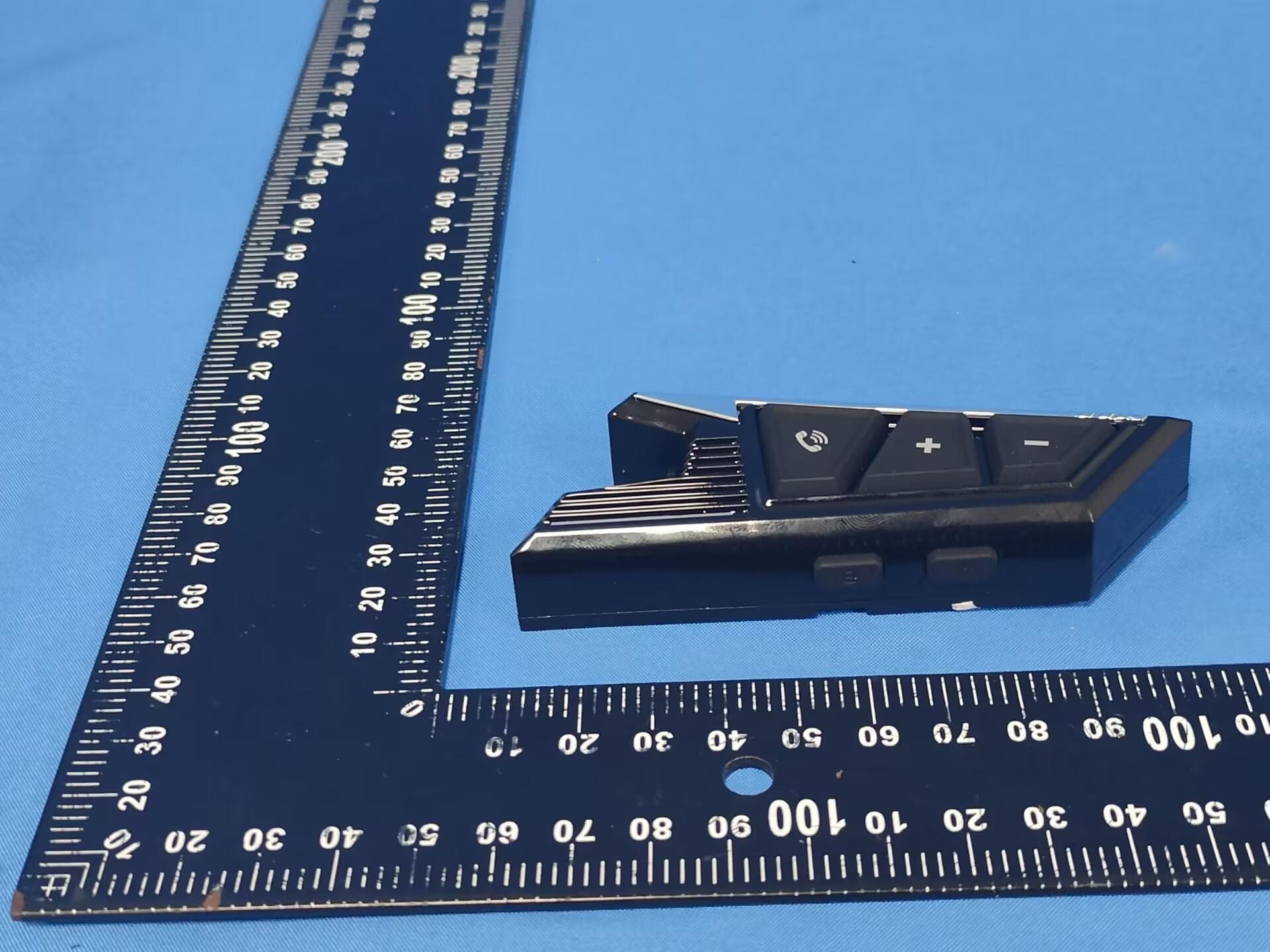Helmet earphone - FCC ID 2BFL4-BT40 - Shenzhen Jiayouda Electronics Co.,Ltd (5)