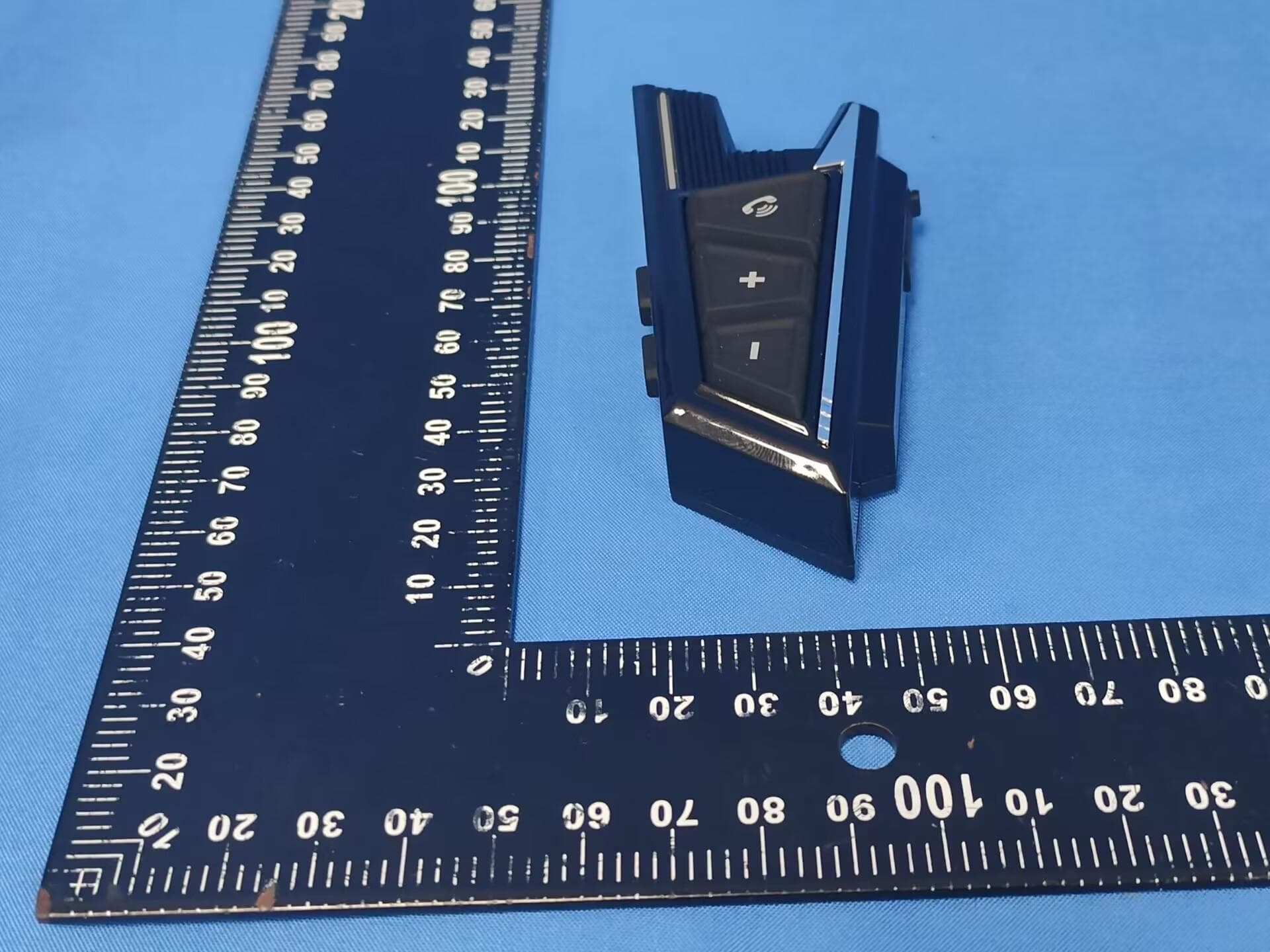 Helmet earphone - FCC ID 2BFL4-BT40 - Shenzhen Jiayouda Electronics Co.,Ltd (2)