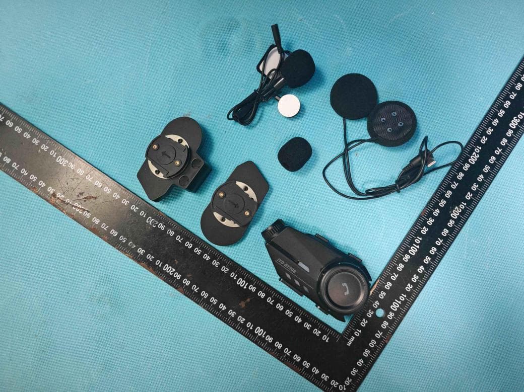 Wireless Earphone - FCC ID 2BFL4-JYD-BT90B - Shenzhen Jiayouda Electronics Co.,Ltd