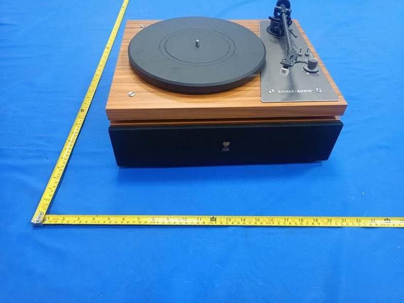 Belt Drive Layered Turntable with Built-in Speakers - FCC ID 2BFLB-DS04 - Shenzhen Stack Stone Technology Inc. (4)