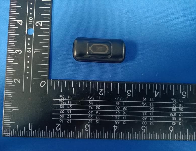 Smart watch - FCC ID 2BFNV-C1 - Shenzhen magic fruit e-commerce Co., LTD. (2)