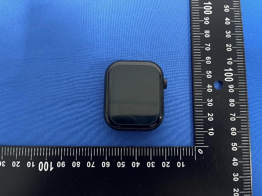 Smart watch - FCC ID 2BFPH-SMRTWDG01 - Face Wheels(JiangSu) Co., Ltd. (2)