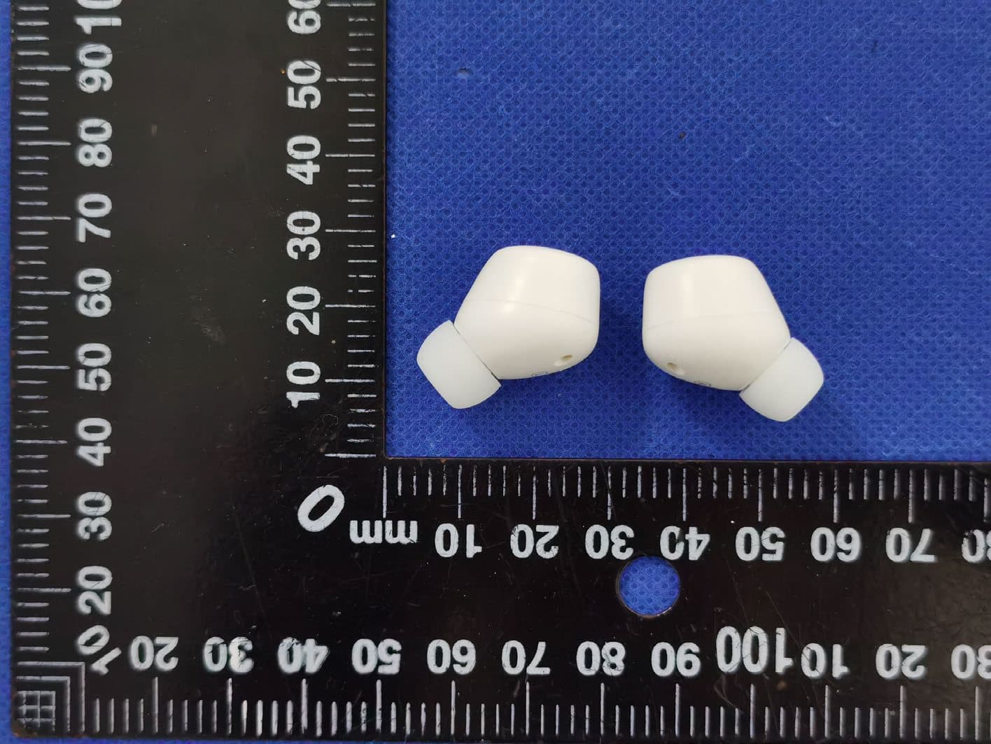 Wireless Earbuds - FCC ID 2BFQG-K01 - Shenzhen Senmeijia Electronics Co.