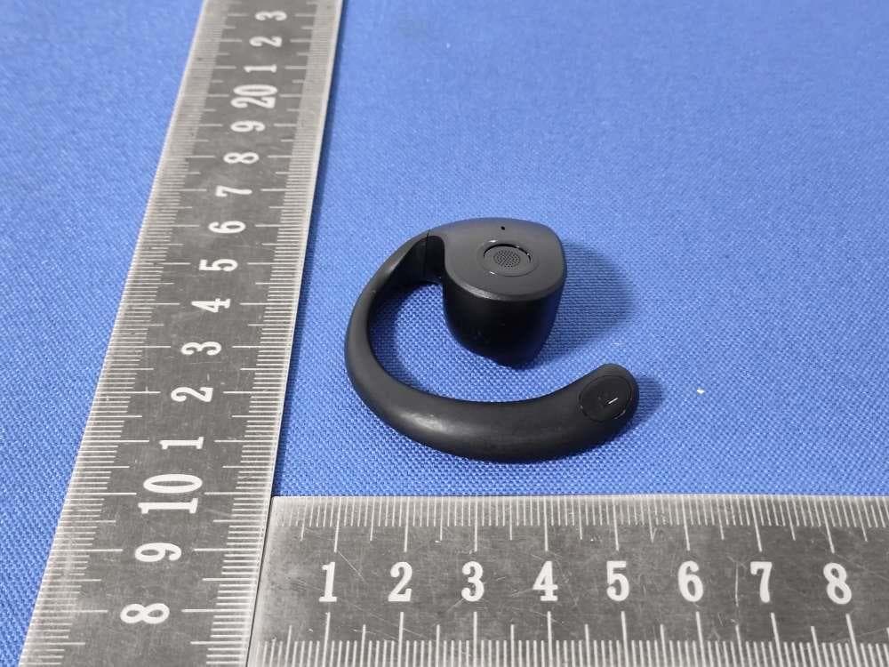 Wireless Headset - FCC ID 2BFQH-E6S - Hangzhou banzi Trading Co., Ltd (3)