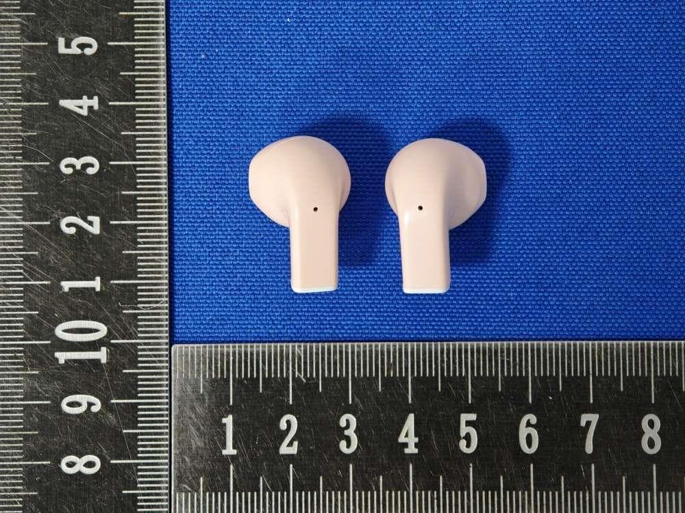 Wireless Headset - FCC ID 2BFQH-M41 - Hangzhou banzi Trading Co., Ltd (2)
