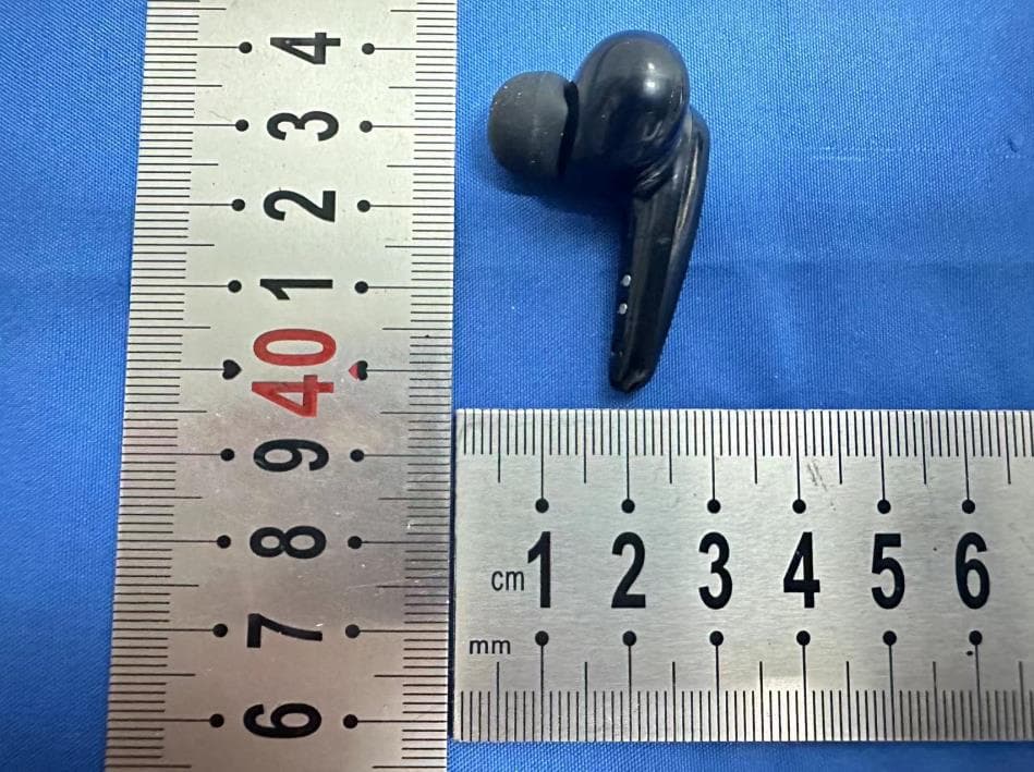wireless earphones - FCC ID 2BFQQ-TWS - Shenzhen Taoyin Technology Co., Ltd. (3)