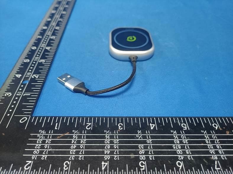 Wireless Carplay Adapter - FCC ID 2BFTB-WA01-C - VortexTech LLC (3)