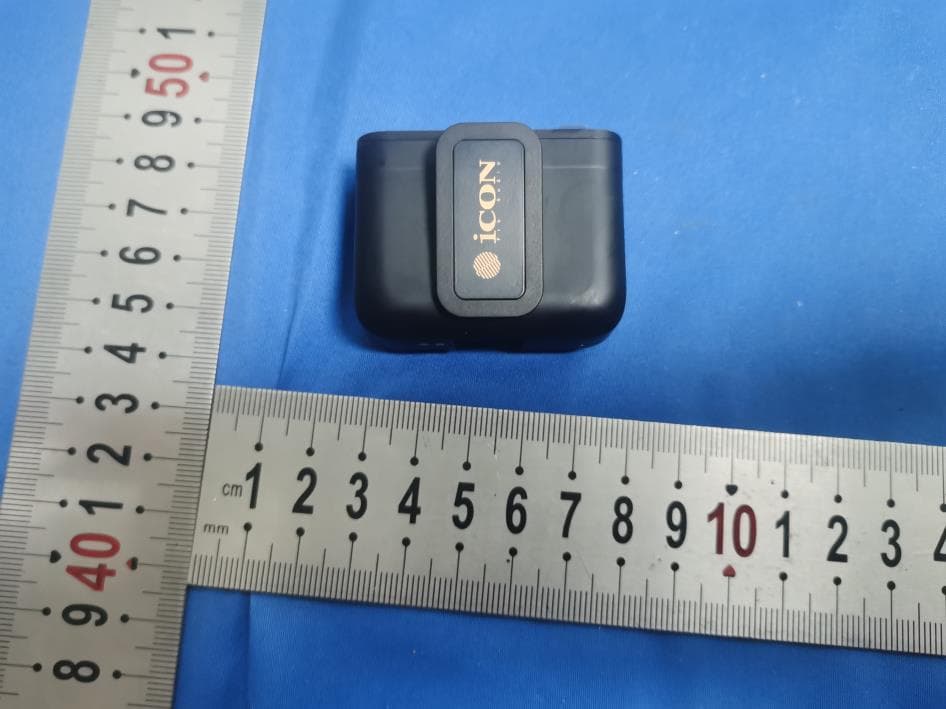iCON AirMic Pro Receiver - FCC ID 2BFVW-AMPR1 - Guangzhou Utech Digital CO.,Ltd. (4)