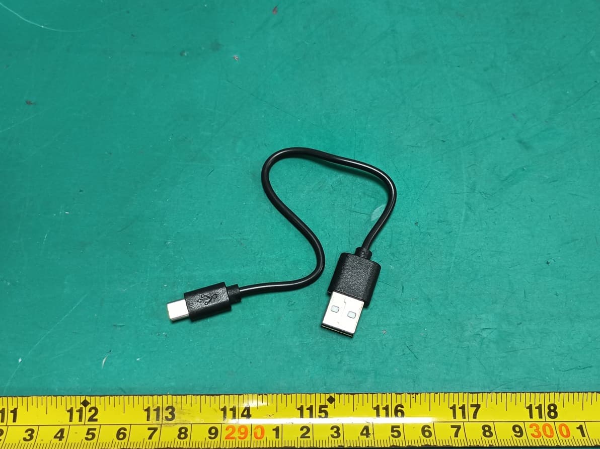ELECTRIC GUITAR ASSORTED - FCC ID 2BFXU-JT001 - Dongguan Yinqu Technology Co.,Ltd (4)