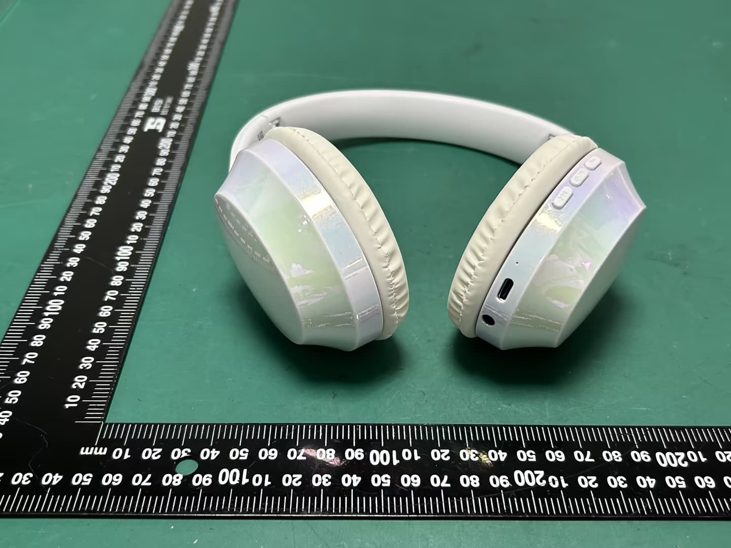 WIRELESS HEADPHONES - FCC ID 2BFYM-LHB121 - JINGSHAN  JINGYANG ELECTRONICS CO., LTD (5)