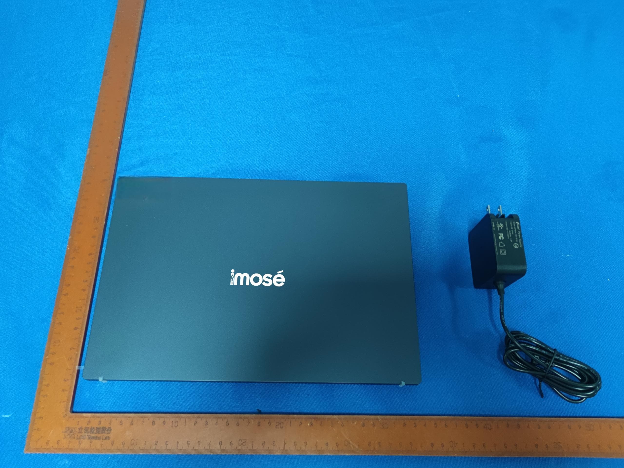 Laptop - FCC ID 2BFZB-ZEDONX-PRO - Imose Technologies Limited (2)