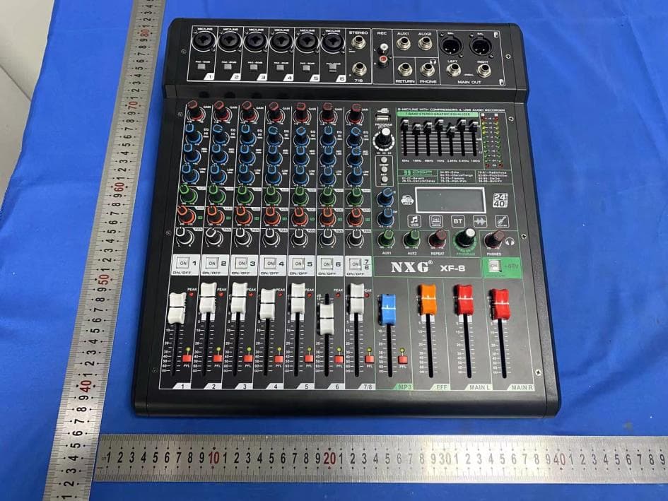 XF8 - FCC ID 2BFZZ-XF8 - Guangzhou Yayin Electronic Technology Co., Ltd (2)