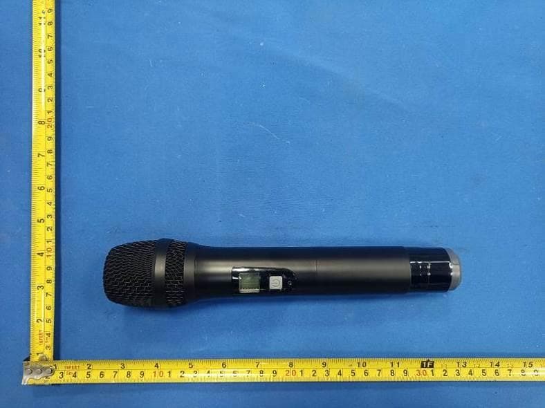 Wireless microphone - FCC ID 2BFZZUR-338 - Guangzhou Yayin Electronic Technology Co., Ltd (3)