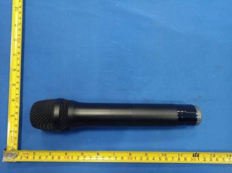 Wireless microphone - FCC ID 2BFZZUR-338 - Guangzhou Yayin Electronic Technology Co., Ltd (4)
