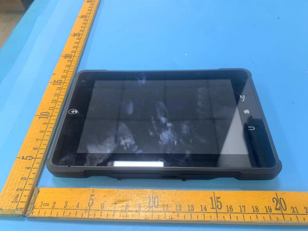Rugged In-vehicle Tablet - FCC ID 2BG26-Q777 - Shenzhen Saintway Technology Co.,Ltd (5)