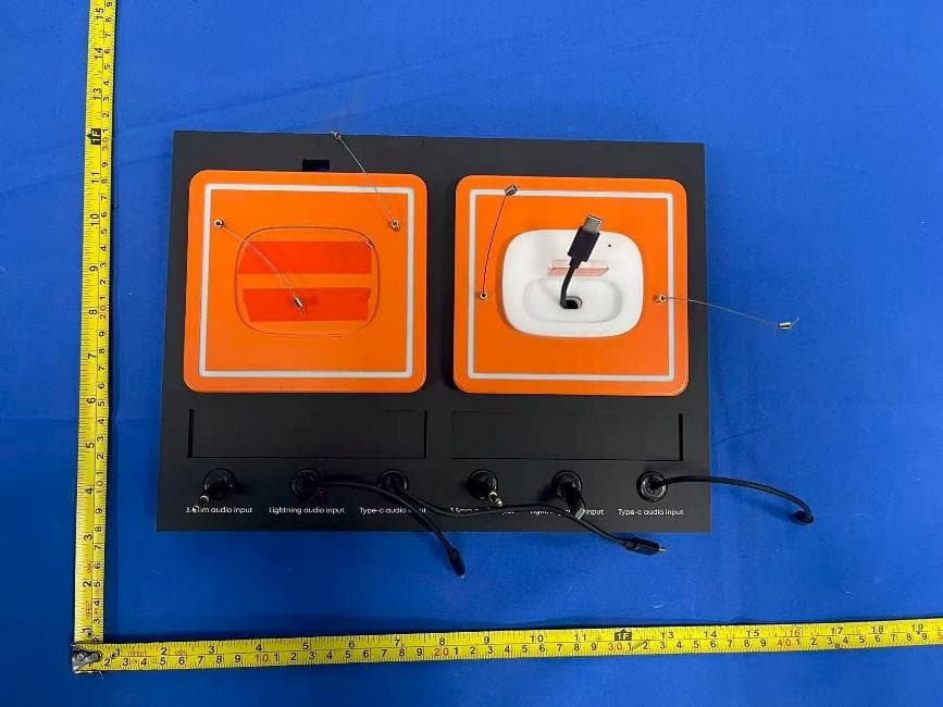 Audio display stand - FCC ID 2BG2G-ADS - Shanghai Forsung industry Co.,Ltd
