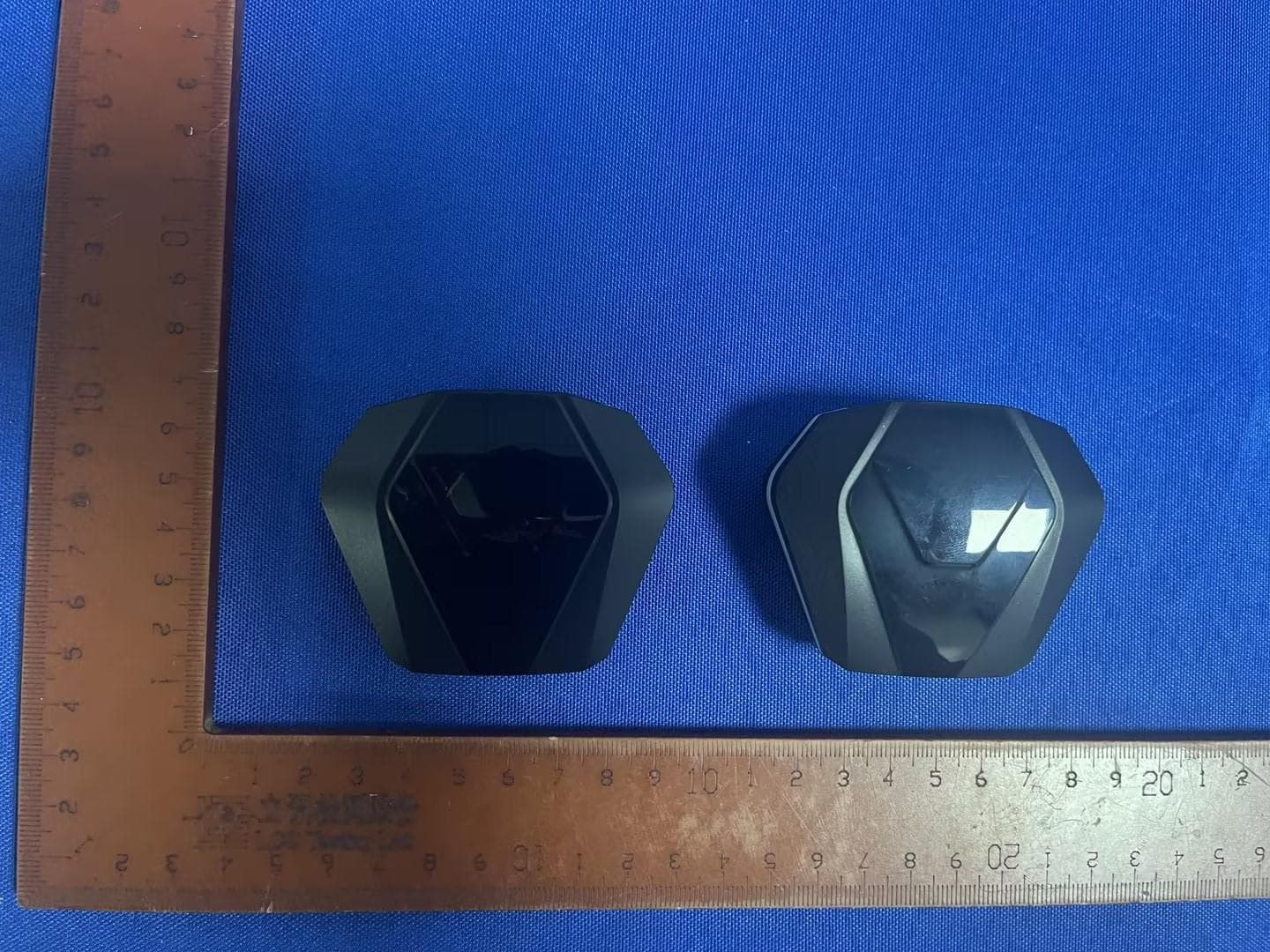 TWS Bluetooth Earphones - FCC ID 2BG39-G200 - SHENZHEN SHENYU ELECTRONIC TECHNOLOGY CO.,LTD (2)