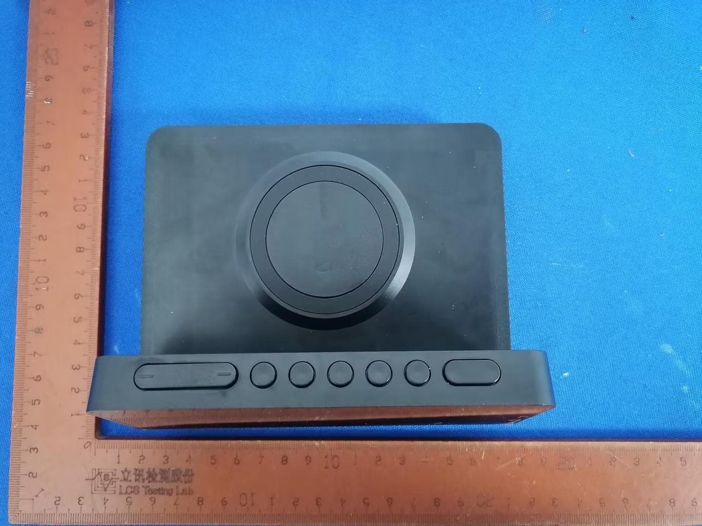 Wireless charging - FCC ID 2BG3O-STG-7079-KB - Ningbo Comax Imp.&Exp.Co.,Ltd.