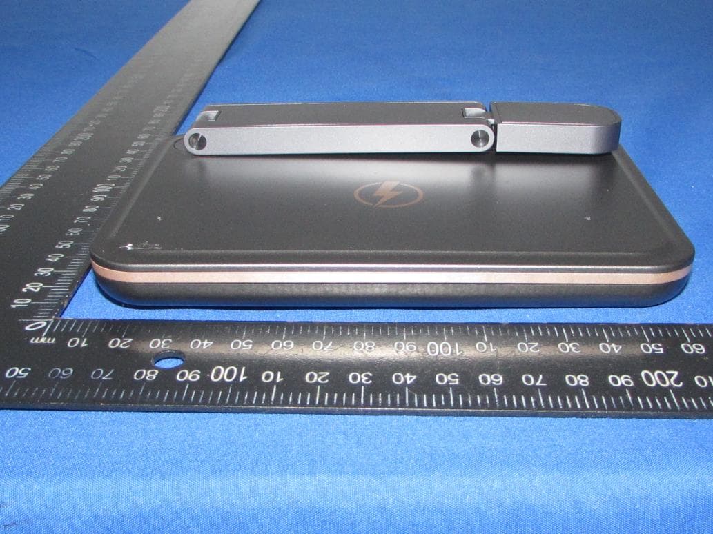 2-in-1 Wireless Charger and Book Light - FCC ID 2BG4HJY-02 - Shenzhen Jiuyang Technology Co., Ltd (2)