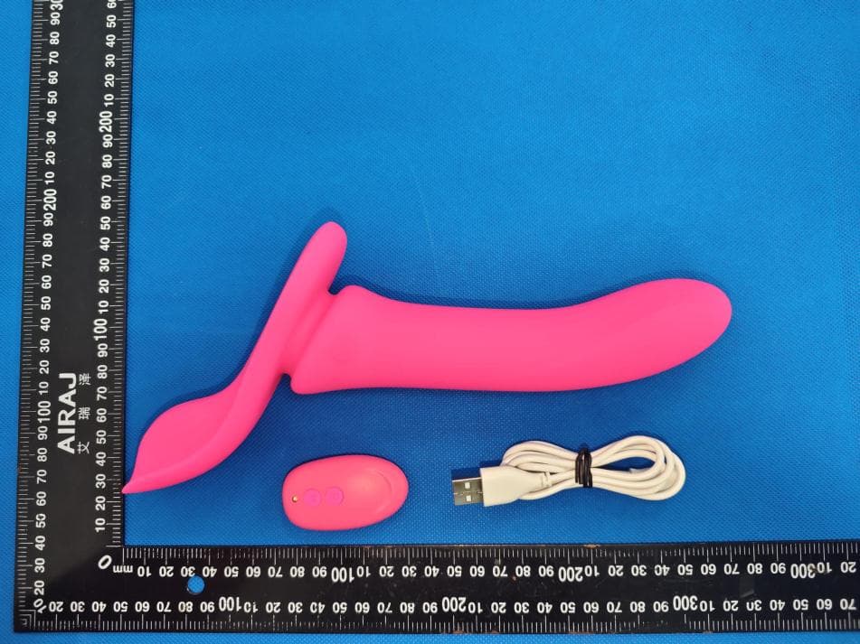 Lesbians wear vibrating penises - FCC ID 2BG5M-3871056 - Shenzhenshihaoshikejiyouxiangongsi (4)