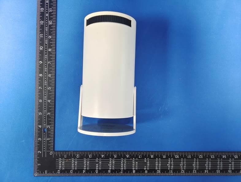 Projector - FCC ID 2BG5O-HY300 - SHENZHEN CAR DVR TECHNOLOGY CO. LTD (5)