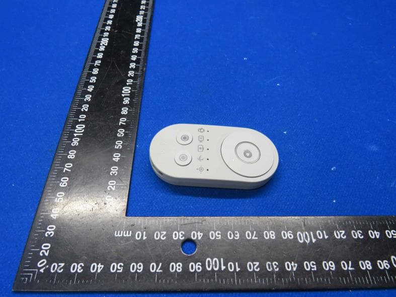 XbotGo Remote Controller - FCC ID 2BG5Z-RC1 - Suzhou Deep Foresight Technology Co., Ltd. (5)