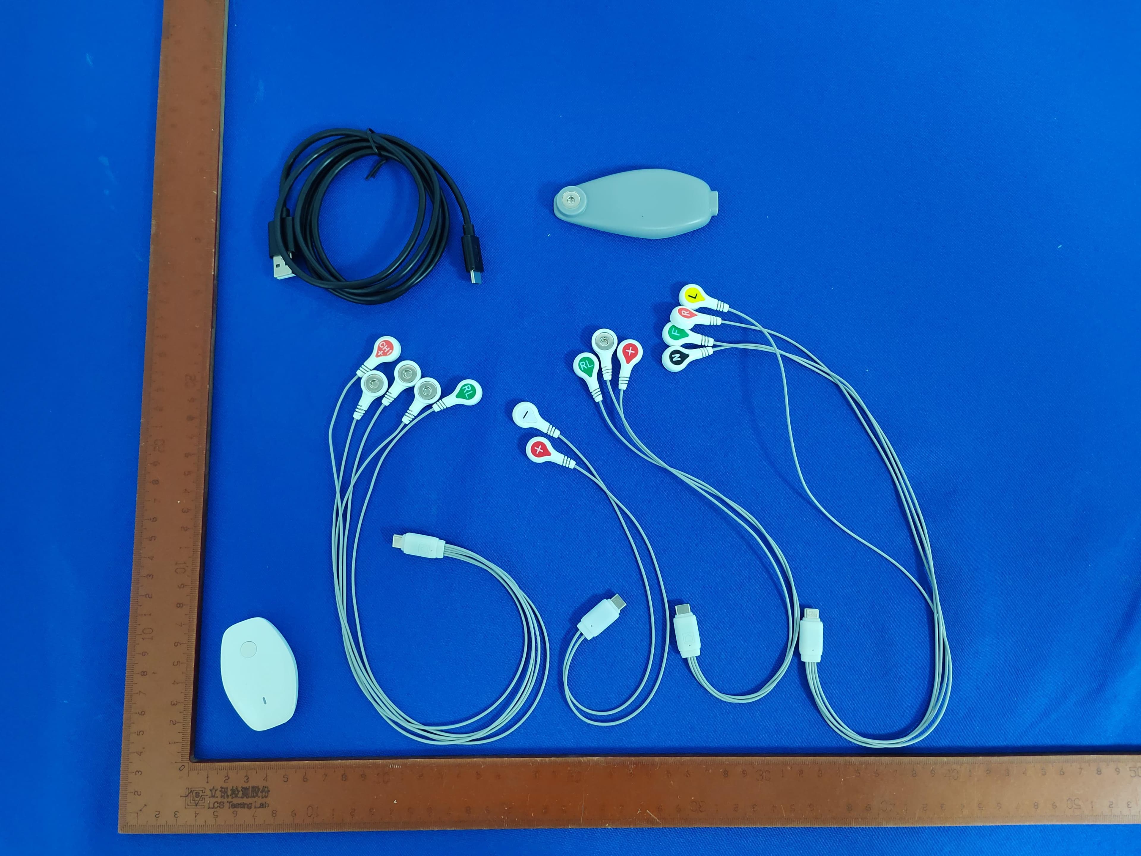 CardioTrak Digital Holter Analysis System - FCC ID 2BG66-CP-025 - Suzhou Beneware Medical Equipment Co.,Ltd