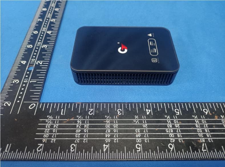 Wireless Carplay Box - FCC ID 2BG6D-SDM660 - Dongguan Yigaoxin Electronic Technology Co., Ltd. (4)