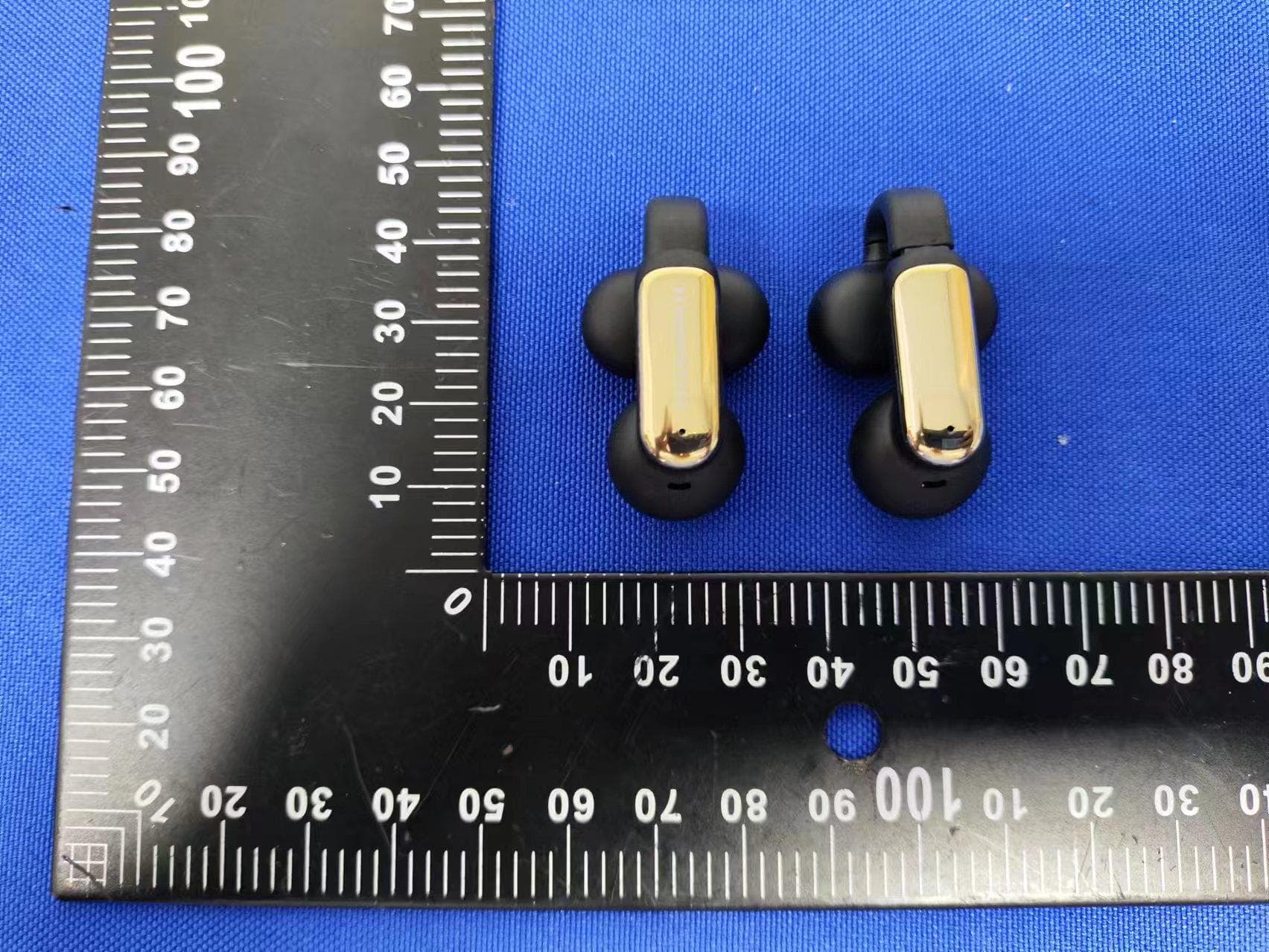 Sport headphones - FCC ID 2BG6U-E62 - Shenzhen Fanling Technology Co., Ltd. (3)