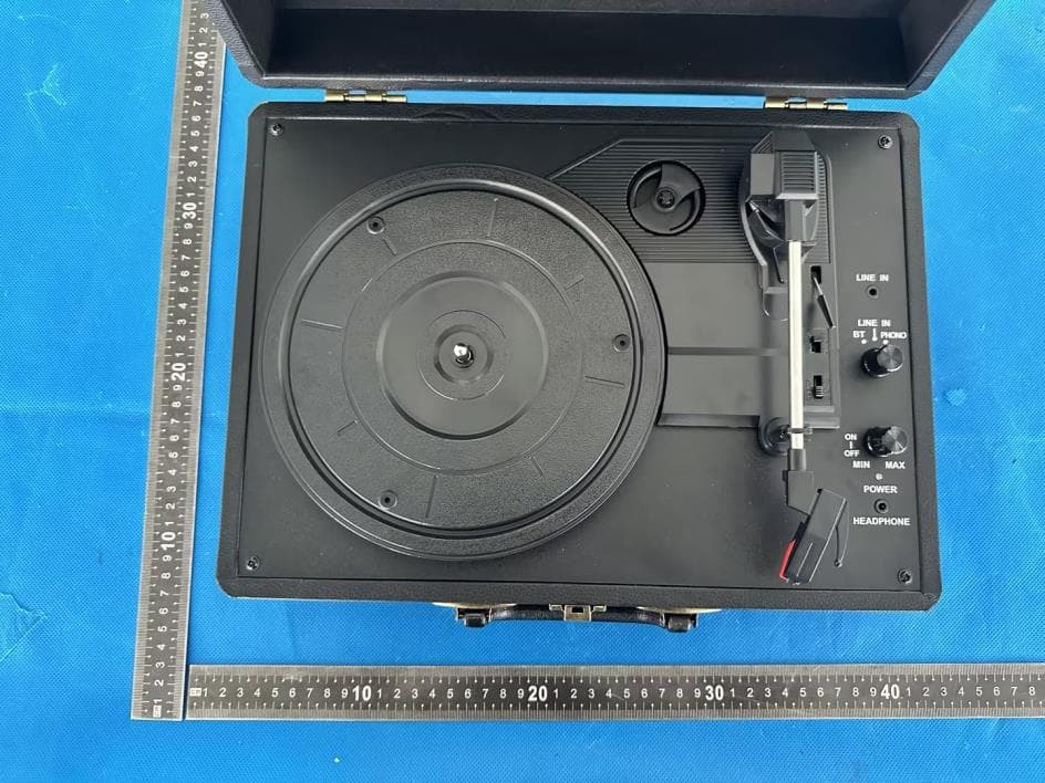 A vinyl record player - FCC ID 2BG74-R609 - Huizhou Jingma Technology Co., Ltd (5)