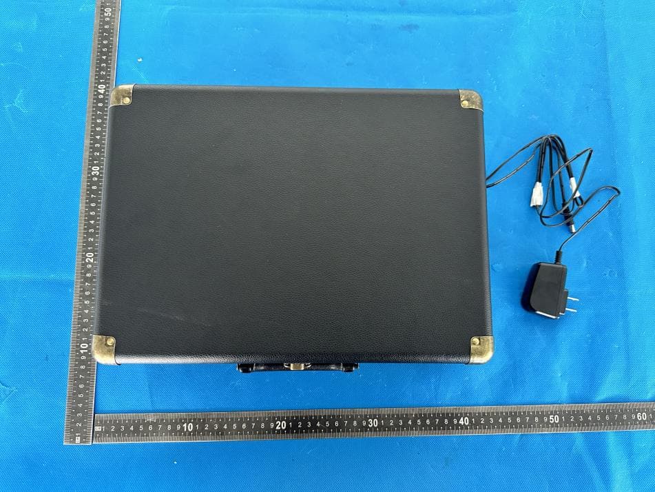 A vinyl record player - FCC ID 2BG74-R609 - Huizhou Jingma Technology Co., Ltd (4)
