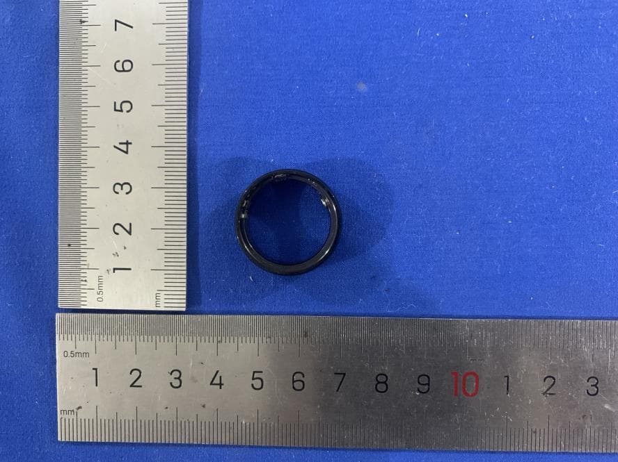 Smart Ring - FCC ID 2BG7A-RW100 - Shenzhen Rongwei Technology Co. , Ltd.