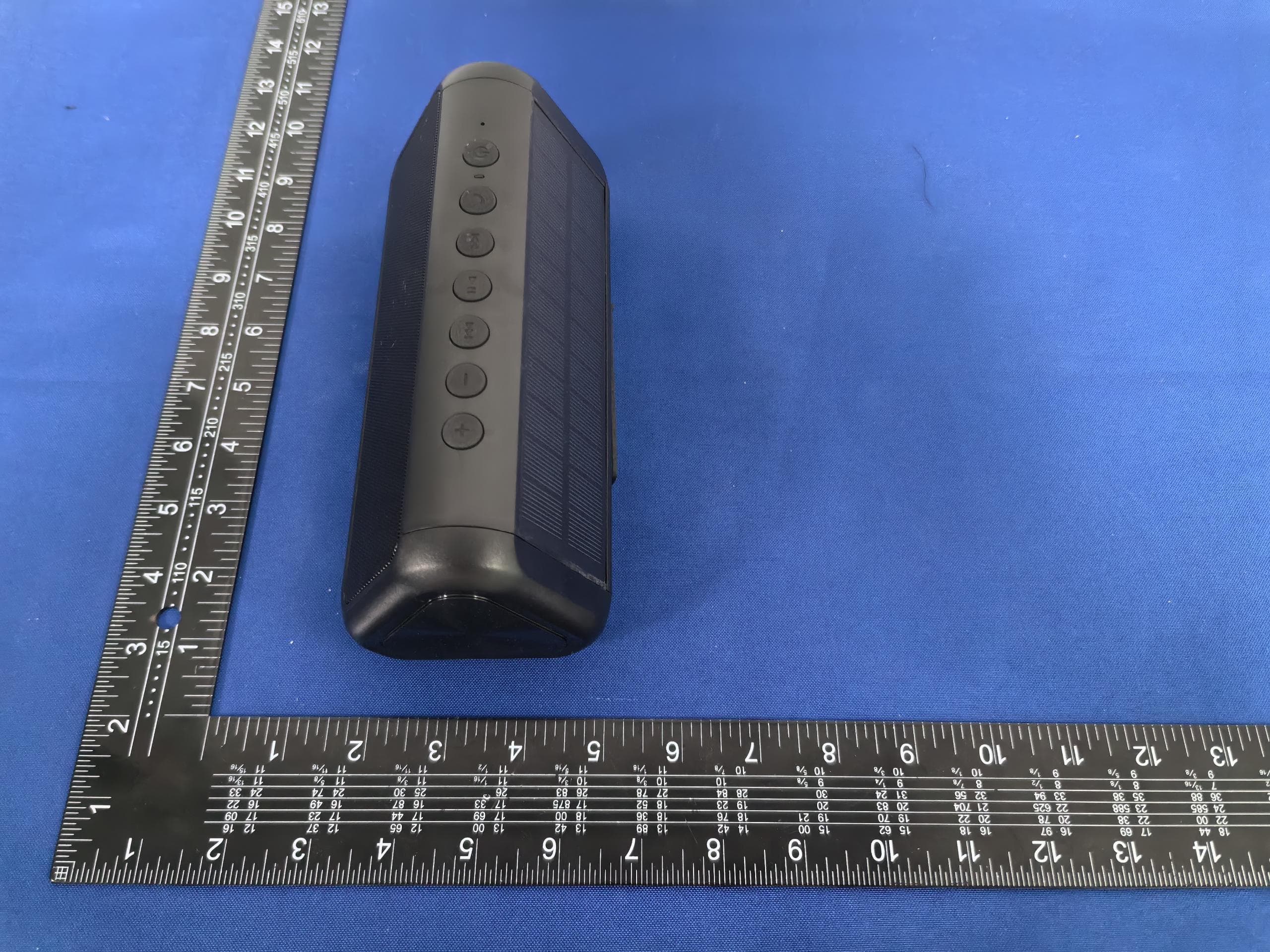 Bluetooth Speaker - FCC ID 2BG7G-JDC01 - Shenzhen Penghexing Electronic Technology Co., Ltd (2)