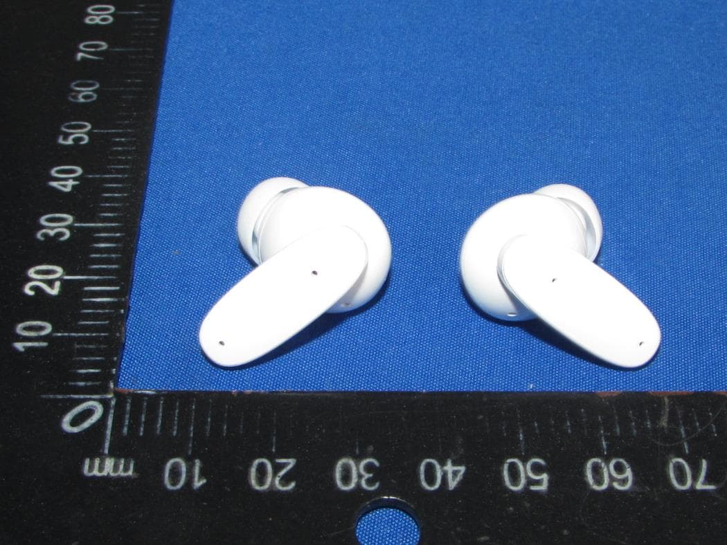 Bluetooth headset - FCC ID 2BG7O-S90 - Shenzhen is Sansheng intelligent Electronics Co., LTD (4)