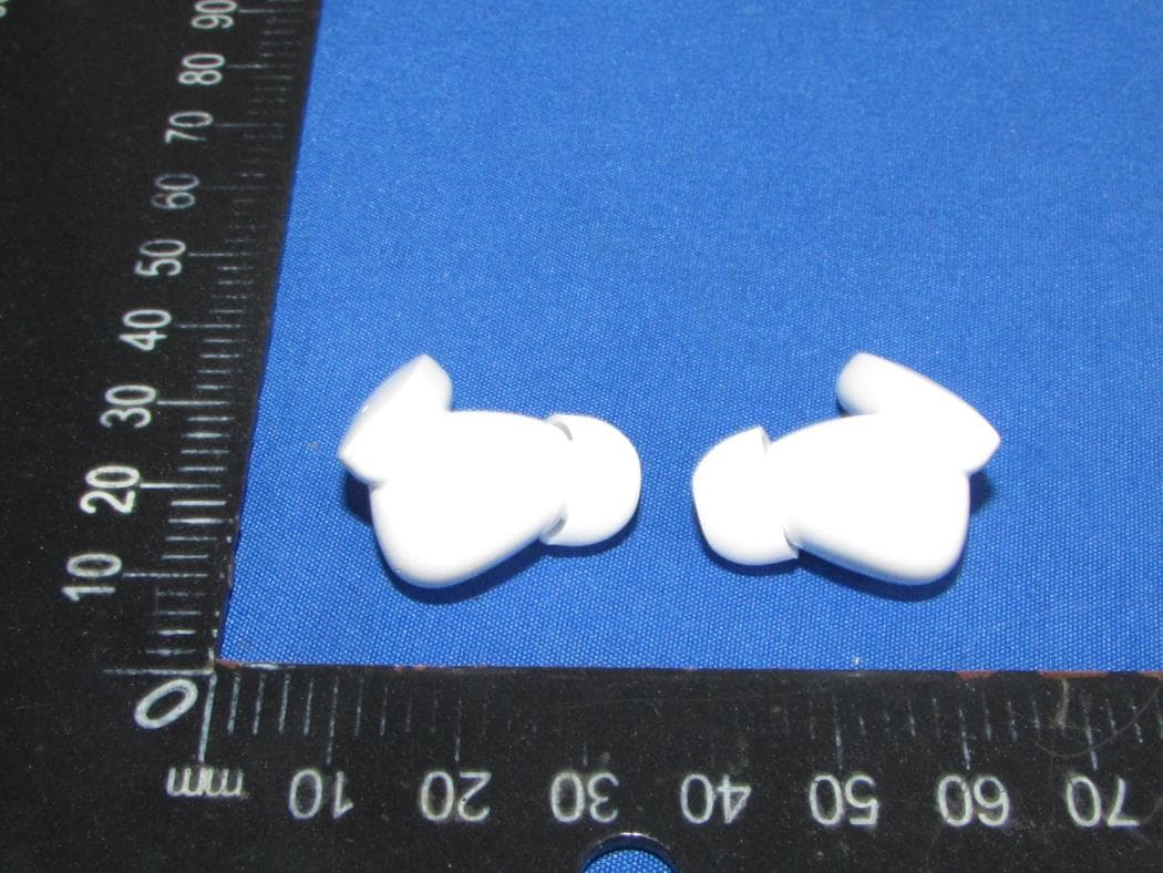 Bluetooth headset - FCC ID 2BG7O-S90 - Shenzhen is Sansheng intelligent Electronics Co., LTD (3)