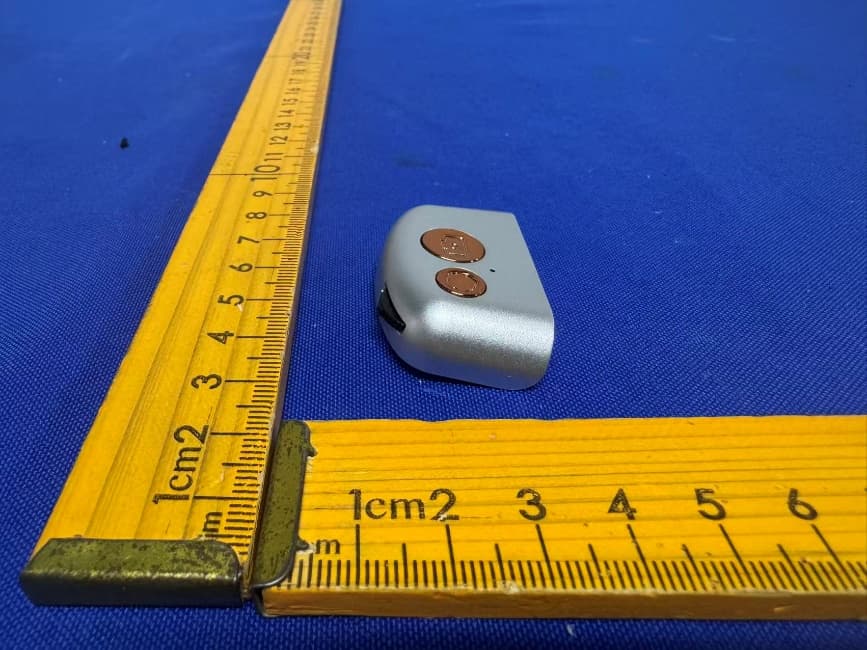 Mobile phone fill lightcamera handle - FCC ID 2BG83-X02 - Dongguan Jinxu Electronics Co., Ltd (5)