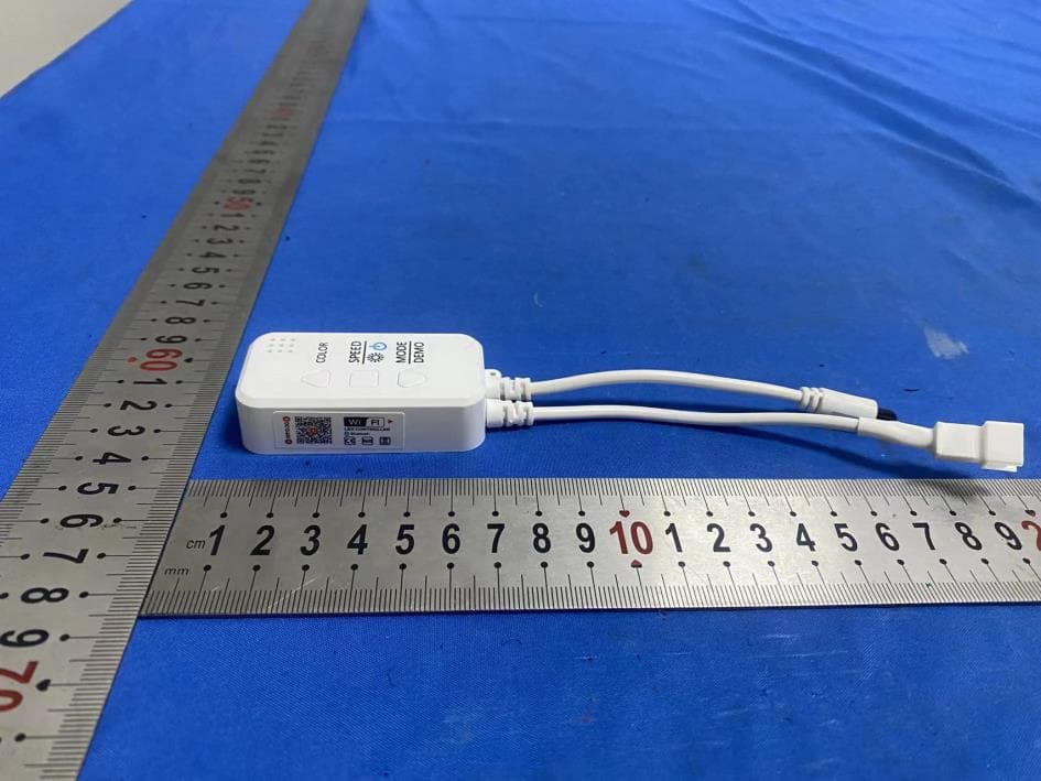 Light Strip - FCC ID 2BG87-24V352860 - Shenzhen Tongjie Electronic Commerce Co., Ltd. (3)