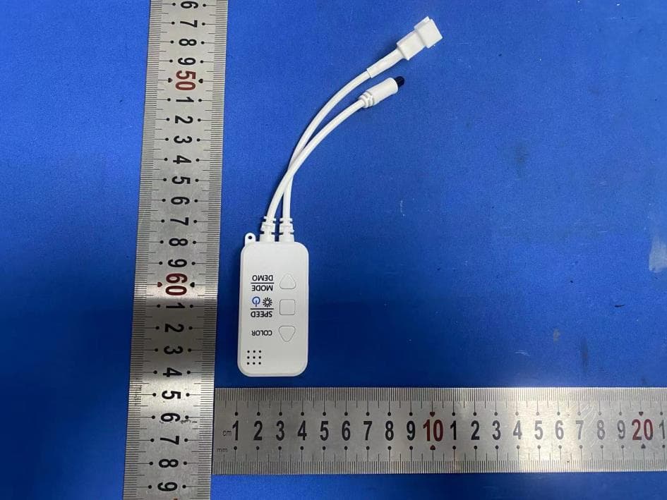 Light Strip - FCC ID 2BG87-24V352860 - Shenzhen Tongjie Electronic Commerce Co., Ltd. (2)