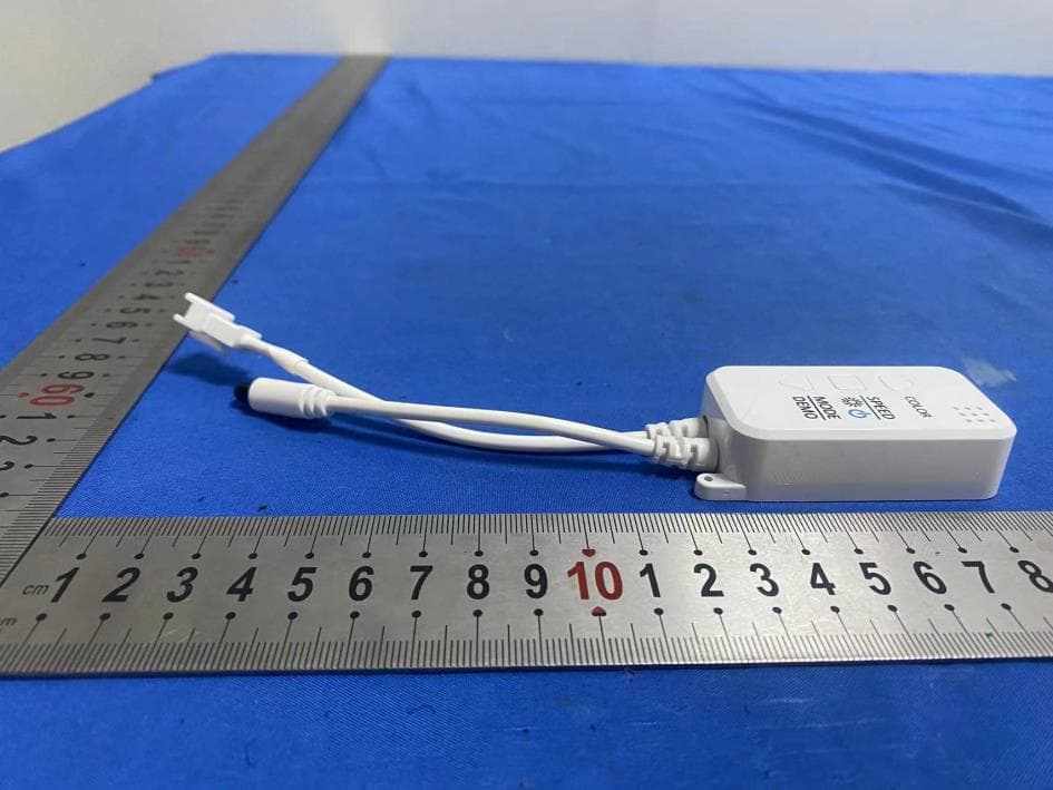 Light Strip - FCC ID 2BG87-24V352860 - Shenzhen Tongjie Electronic Commerce Co., Ltd. (5)