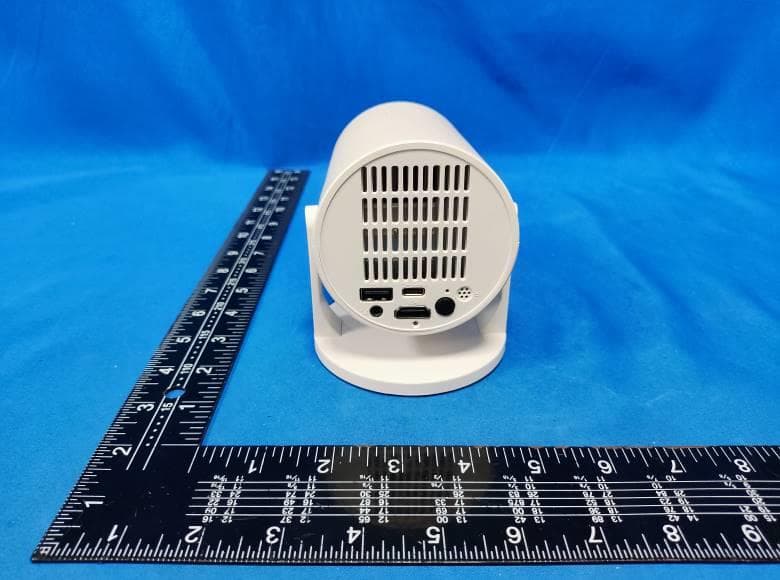 projector - FCC ID 2BGA2-M5 - Moman Electronics (Shenzhen) Co., LTD (2)