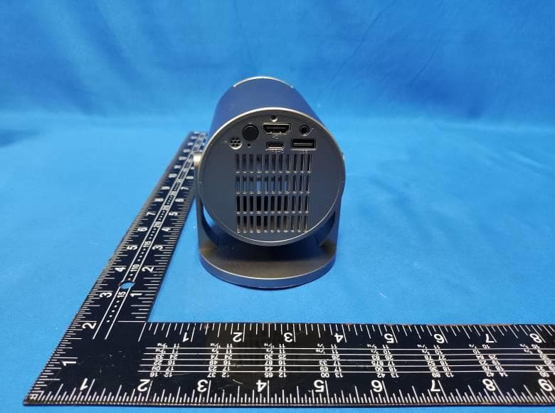 projector - FCC ID 2BGA2-M5 - Moman Electronics (Shenzhen) Co., LTD (4)