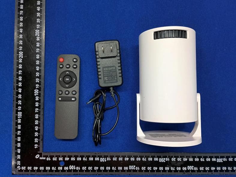 LCD projector - FCC ID 2BGA2-M5PRO - Moman Electronics (Shenzhen) Co., LTD (3)