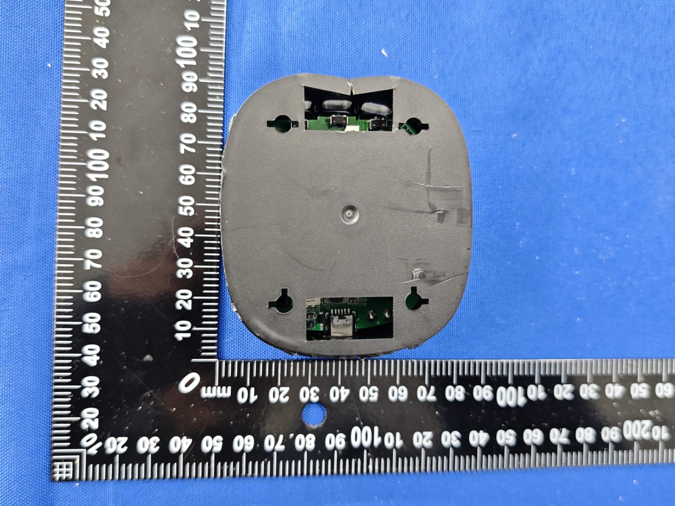 Portable Red Light Belt Pro - FCC ID 2BGBM-PRLBP - Shenzhen Yicai Health Technology Co.,Ltd. (2)