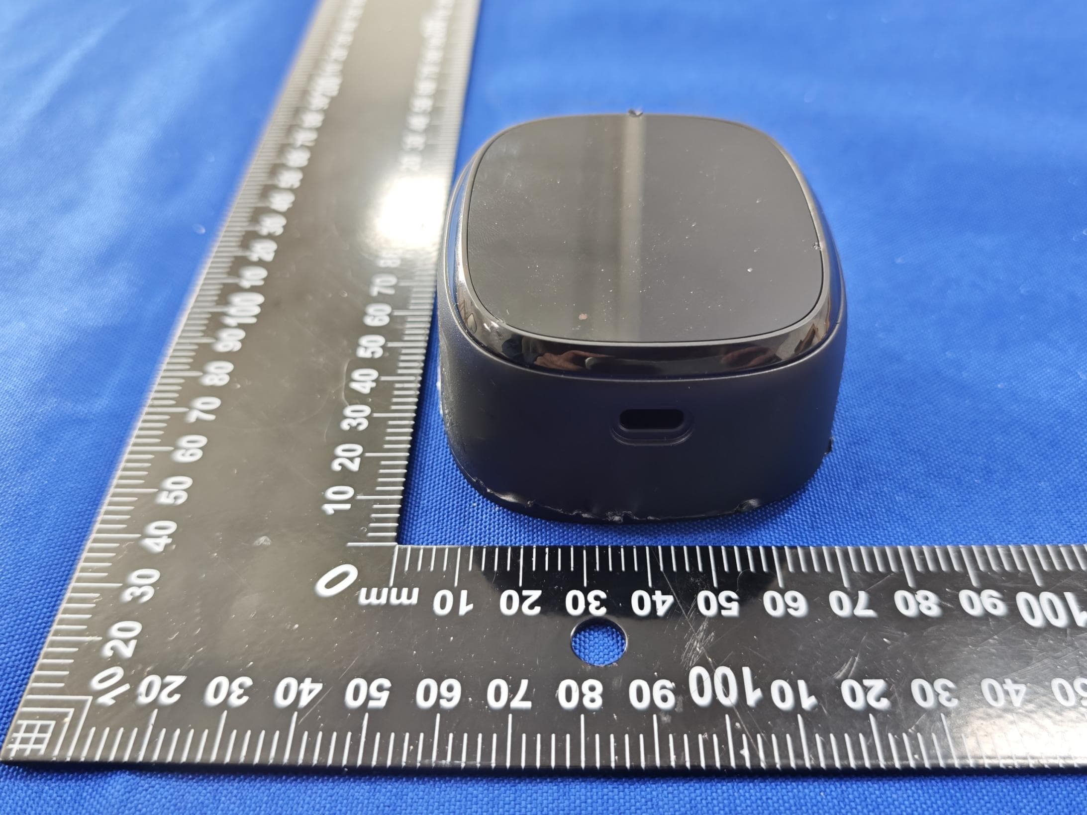 Portable Red Light Belt Pro - FCC ID 2BGBM-PRLBP - Shenzhen Yicai Health Technology Co.,Ltd. (4)