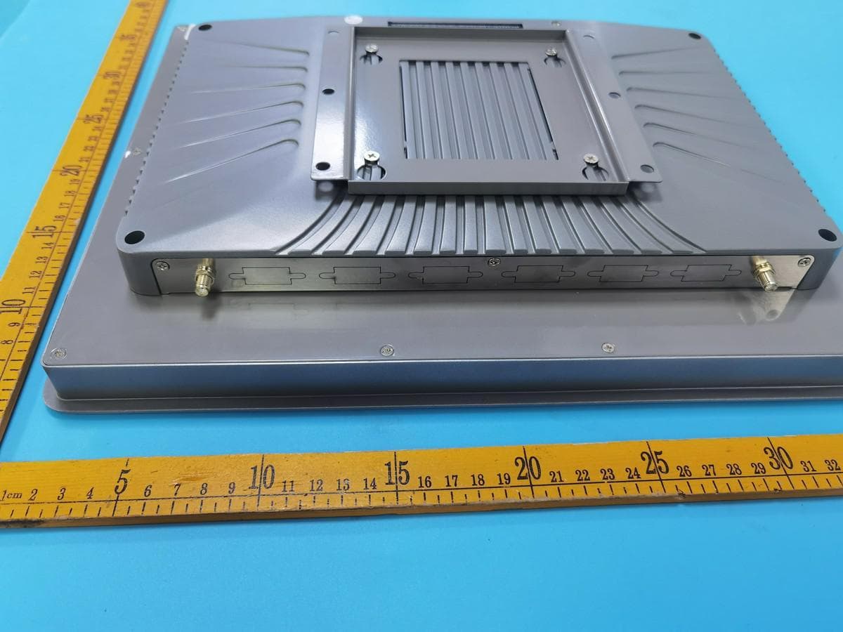 Touch all in one pc - FCC ID 2BGDB-SK-15A - Shanghai Senke Electronic Technology Co,Ltd. (2)