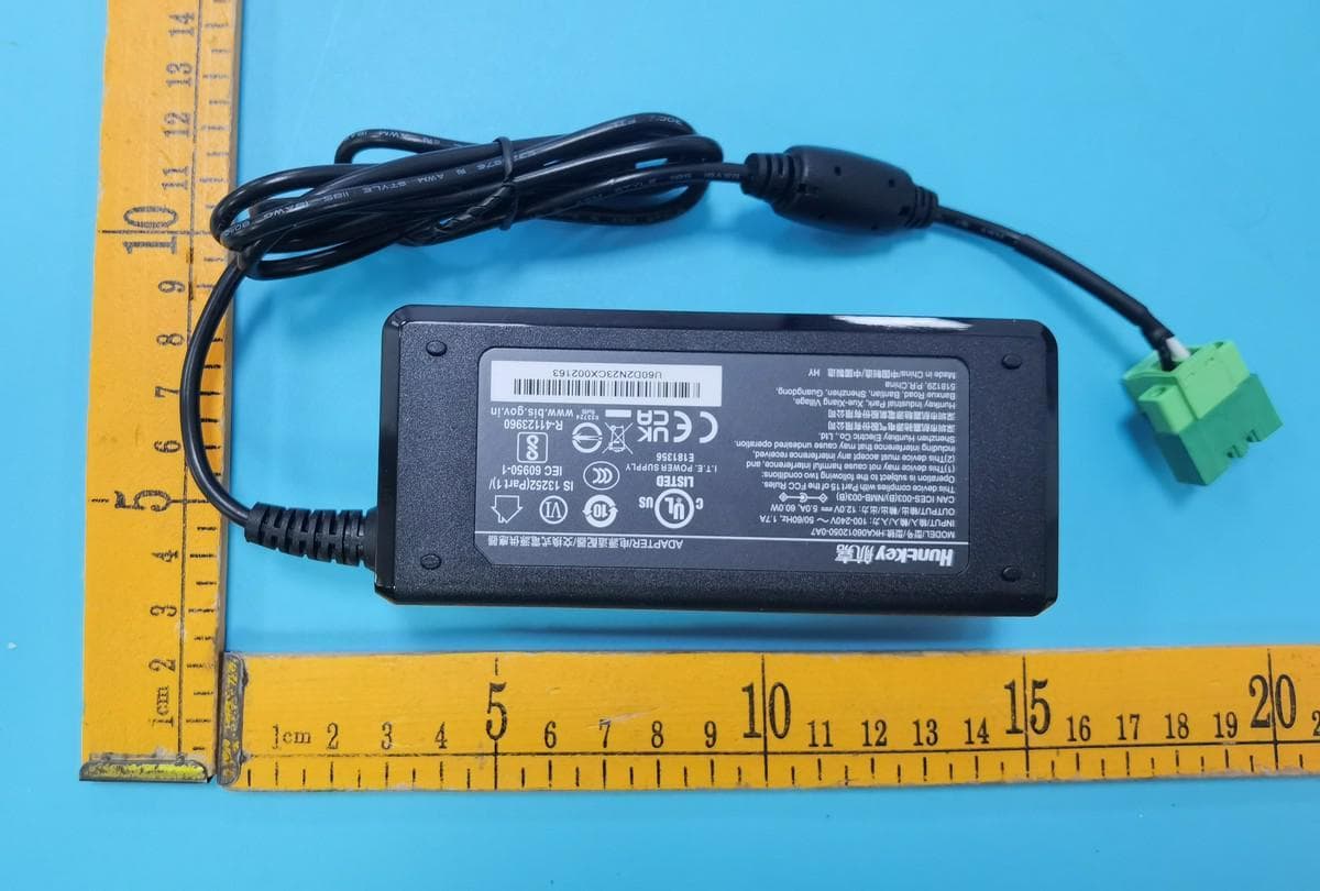 Touch all in one pc - FCC ID 2BGDB-SK-15A - Shanghai Senke Electronic Technology Co,Ltd. (3)