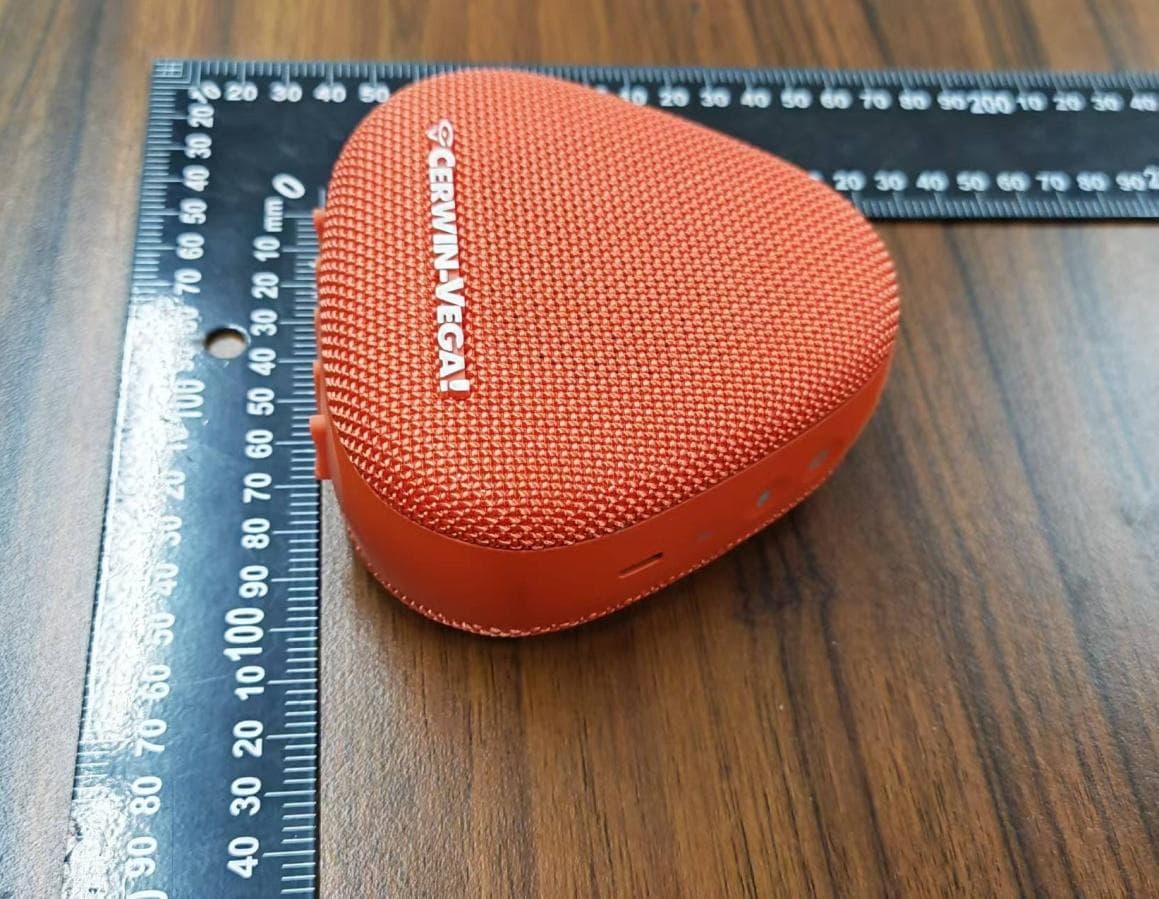 Portable Bluetooth Speaker - FCC ID 2BGEQ-VEGA163 - CERWIN-VEGA, INC (4)